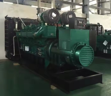 comprar 1700kVA 1360KW Gerador eléctrico e de potência de tipo aberto de 3 fases Geradores a diesel para usos industriais online manufacture
